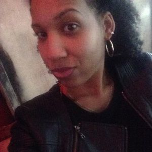 Meet your Posher, Kandi